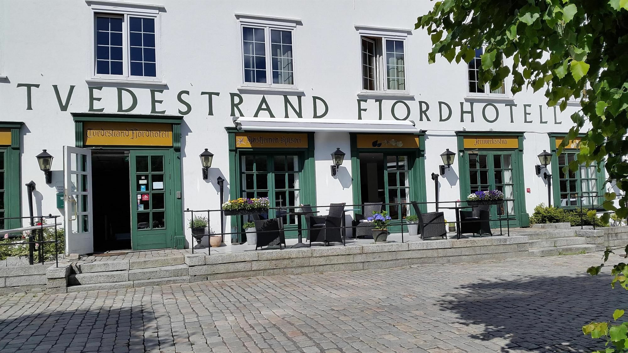 Tvedestrand Fjordhotell - Unike Hoteller Exteriér fotografie